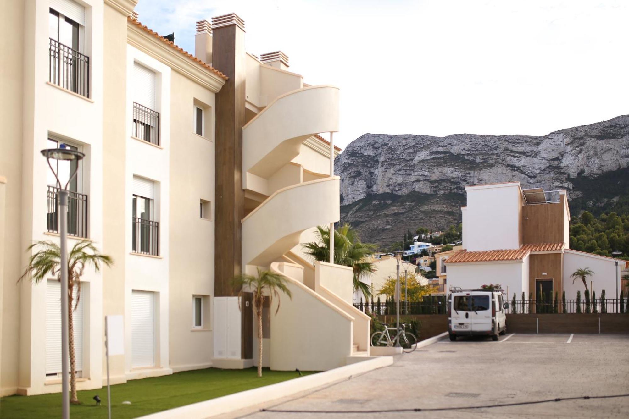Modern Flat With Montgo View Appartement Dénia Buitenkant foto